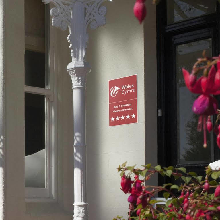 Escape Boutique B&B 랜디드노 외부 사진